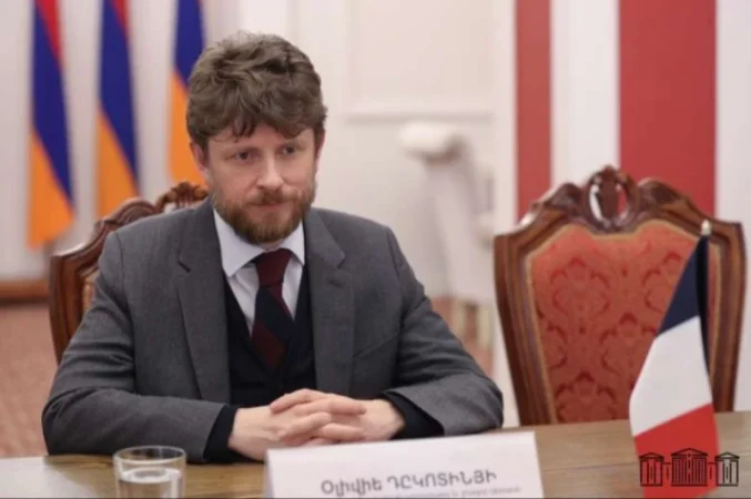 «Ստեփանակերտ տանող ճանապարհն այժմ փակ է»․ ՀՀ-ում Ֆրանսիայի դեսպան