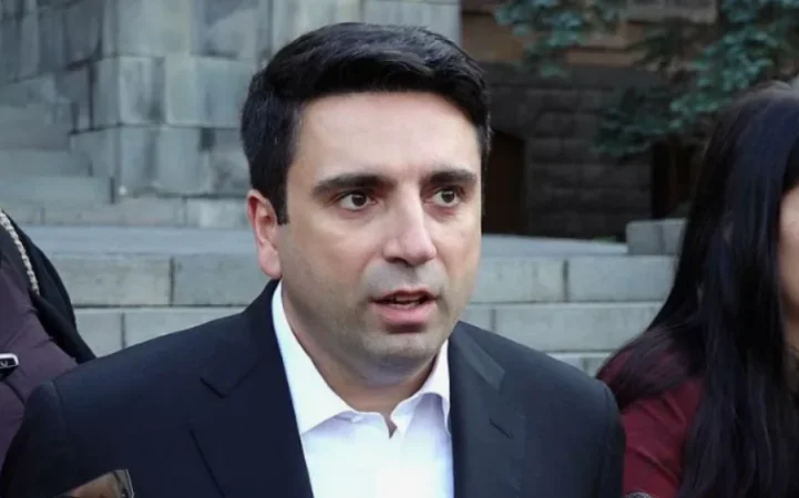 «Եթե ասեն` կա՛մ պետք է տաս այս բնակավարը ՀՀ տարածքից, կա՛մ պատերազմես, կպատերազմենք»․ Սիմոնյան