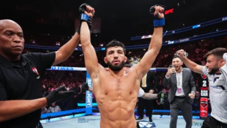 ՏԵՍԱՆՅՈՒԹ. Արման Ծառուկյանը հաղթել է Չարլզ Օլիվեյրային UFC 300 մրցաշարում