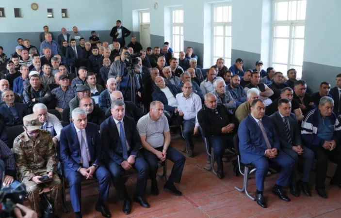 Մինչև վերջին վայրկյանները գաղտնի պահված «փակ» հանդիպում․ «Փաստ»