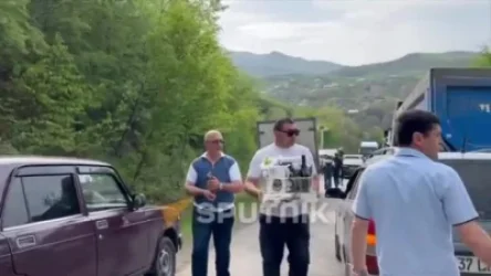 ՏԵՍԱՆՅՈՒԹ. Քանի ժամ է` հարսը սպասում է. տավուշցիները ճանապարհը չբացեցին նշանդրեքի գնացողների համար