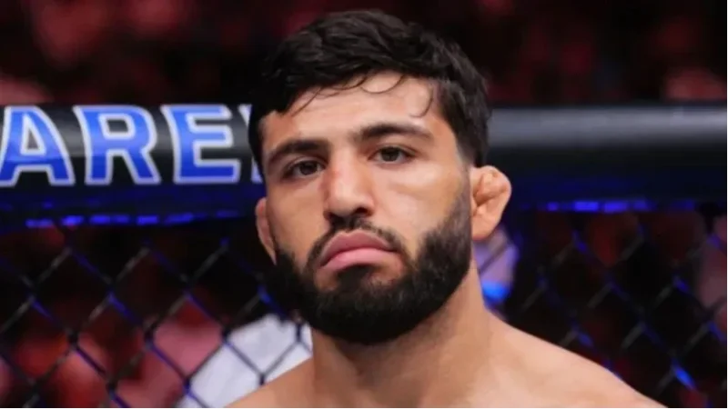 Արմանը նրա համար լուրջ սպառնալիք է․ Իլիա Թոփուրիան խուսափում է Ծառուկյանից. UFC-ի նախկին չեմպիոն