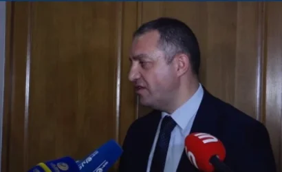 «Դե, ես էլ ասում եմ պետք է արտադրենք»․ Քեոբյանը հակադարձեց լրագրողին