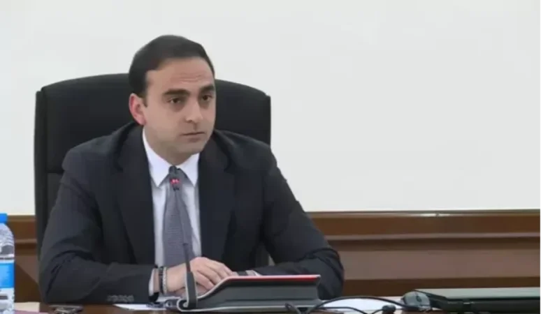 Խուսափում են վճարելուց. կա հանրային պահանջ` խստացնել վերահսկողությունը տրանսպորտում. Ավինյան