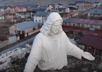 Գերմանական SPIEGEL պարբերականը՝ Հատիս լեռան վրա կառուցվող Հիսուս Քրիստոսի արձան-համալիրի մասին