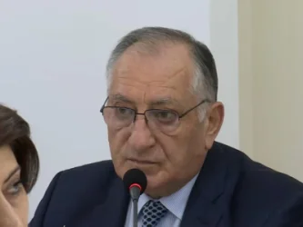 Քաղաքային ծառայությունները նախապես պատրաստված են եղել տեղումներին. Կամո Արեյան՝ ձնամաքրման աշխատանքների մասին