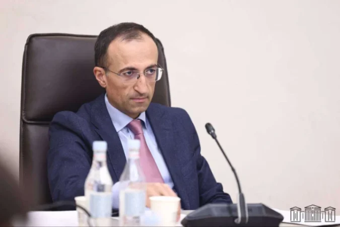 Արսեն Թորոսյանը պատասխանել է COVID-19-ի վերաբերյալ քննադատություններին