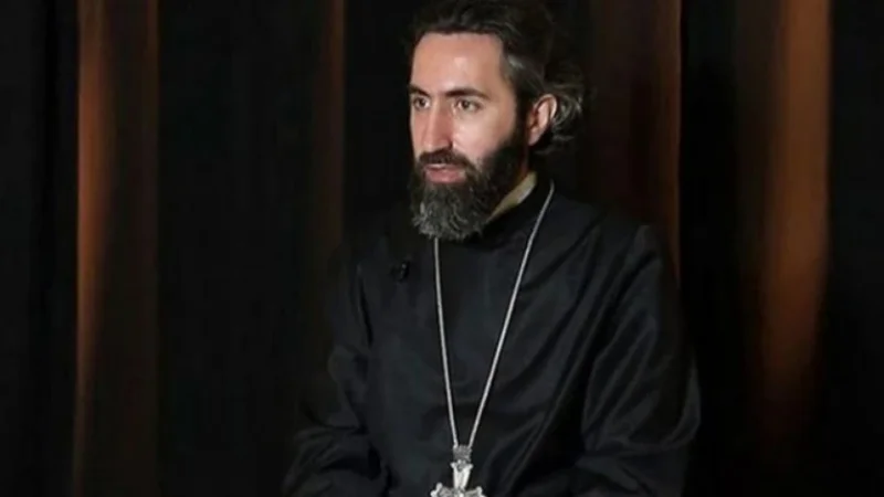 Տեր Ասողիկ աբեղա Կարապետյանին հրավիրել են ՀՀ քննչական կոմիտե՝ հարցաքննության. «Ժողովուրդ»