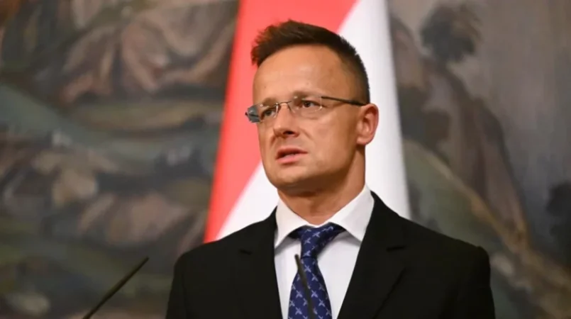 Բրյուսելը ցանկանում է ԵՄ երկրներից 800 միլիարդ դոլար «քաշել» և ուղարկել Ուկրաինային. Սիյարտո