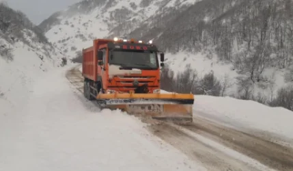 Վարդենյաց լեռնանցքը փակ է․ ավտոճանապարհներին տեղ-տեղ մերկասառույց է