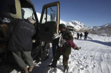 Աֆղանստանը բնական աղետի գոտում. 61 զոհ, ճանապարհները փակ են, տները՝ փլված