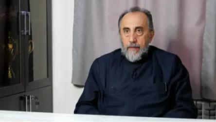 Բժշկական կենտրոնում մատուցվել է Սուրբ պատարագ, որին մասնակցել է Միքայել Սրբազանը․ Տիգրան Աբրահամյան