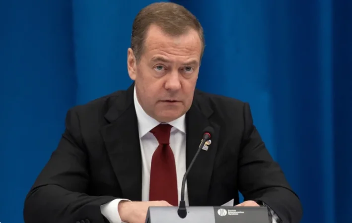 Թրամփը անամոթաբար նրանց անվանեց թշնամիներ. Մեդվեդև