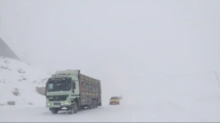 Սաստիկ բքի և տեսանելիության բացակայության պատճառով Վարդենյաց լեռնանցքը փակ է