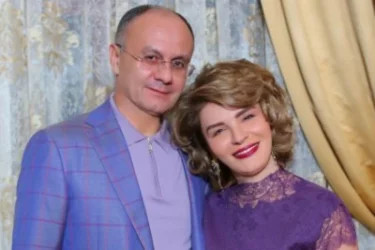 Սեյրան Օհանյանի կնոջ դեմ հարուցված քրեական գործը մտավ դատարան․ մանրամասներ