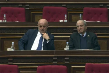 Հովիկ Աղազարյանն ու Հակոբ Ասլանյանը կմասնակցեն ընտրություններին