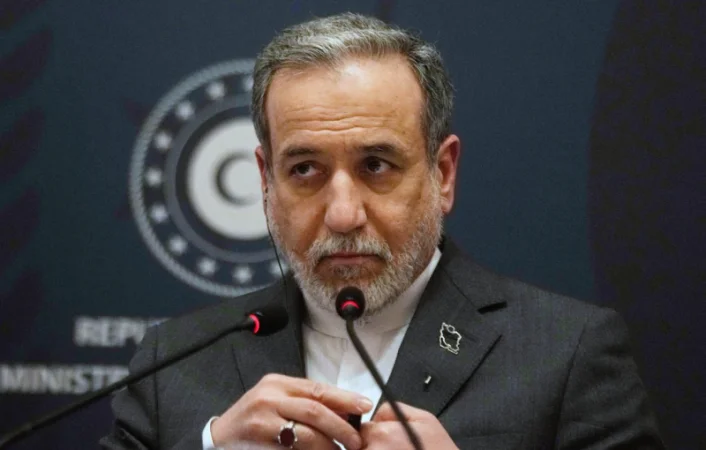 Իրանը սպասում է միջազգային հանրության վճռական գործողություններին. Արաղչի