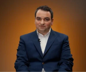 Փաշինյանը պայքարում է Սամվել Կարապետյանի նկարի դեմ