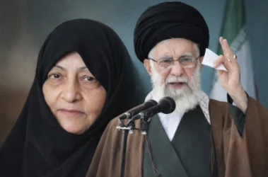 Իրանի նախկին գերագույն առաջնորդի կինը ողջ է. ԶԼՄ