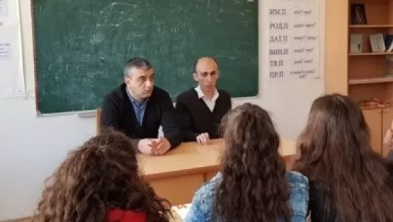 Արտակ Բեգլարյանը հանդիպել է հացադուլ հայտարարած Ալեքսանդր Քանանյանի հետ