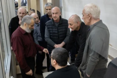 Կարմիր խաչը վտարված է․ Սահակյանը՝ Բաքվում՝ ապօրինի դատապարված հայերի մասին