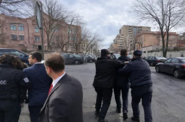 Միջադեպ՝ Ալեն Սիմոնյանի և քաղաքացիների միջև․ կան ձերբակալվածներ