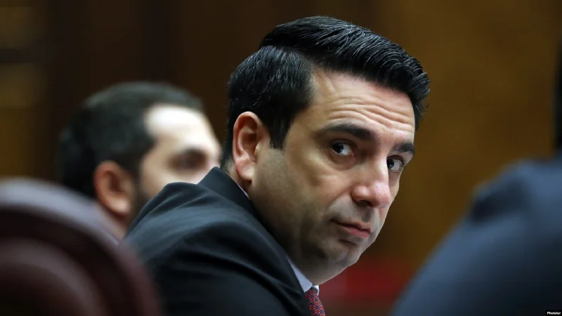 Ուժեղ բռնելու են ընտրակաշառք բաժանողներին ու վերցնողներին. Ալեն Սիմոնյան