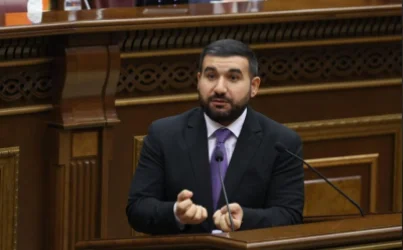 Էդ մարդը, ոչ իրա գլխի տերն ա, ոչ էլ ինքն ա որոշում՝ իրա դեմքով ինչ հրապարակեն․ Ալեքսանյան