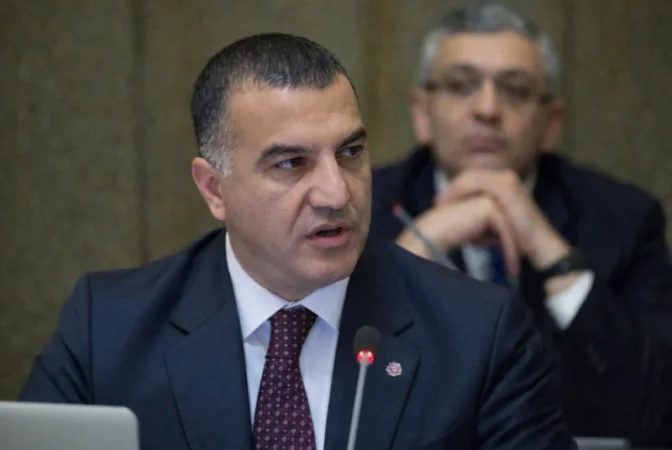  Ձերբակալել է Աշխատանքի և սոցիալական հարցերի նախկին նախարարը