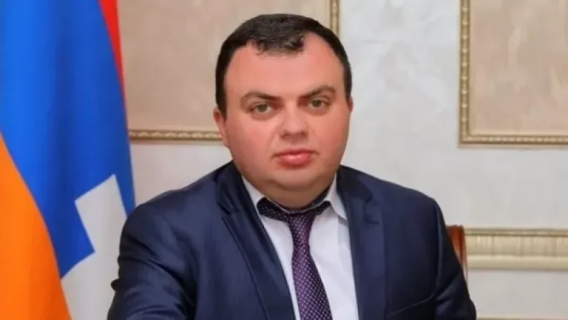 Absurdity Genre: Our Agenda Includes Returning 4440 km² of Territory, Says Vahram Poghosyan Regarding Reports of Handing Over the Road to Shushi