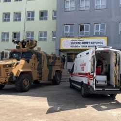 ՏԵՍԱՆՅՈւԹ. Թուրքիայում երիտասարդը կրակել է դպրոցականների վրա և պատանդ վերցրել նրանց