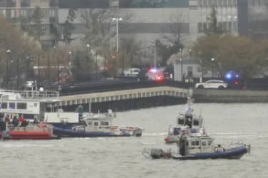 Նյու Յորքում ուղղաթիռը ընկել է գետը. կան զոհեր