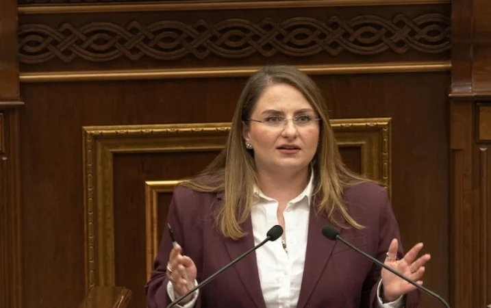 ՏԵՍԱՆՅՈՒԹ. Եթե ձեզ ինչ-որ բան պատահի, արևը չի լինելո՞ւ. Քրիստինե Վարդանյան