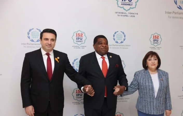 Ստամբուլում կայացել է Ալեն Սիմոնյանի և Գաֆարովայի հանդիպումը