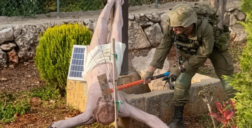 Իսրայելցի զինվորները պատժվել են  Հիսուսի արձանի նկատմամբ վանդալիզմի համար