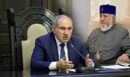 Նրա համար է, որ Կտրիճ Ներսիսյանի զարմիկները G դասի Mercedes-ով պտտվեն, թե՞ եկեղեցու կարիքների. վարչապետ