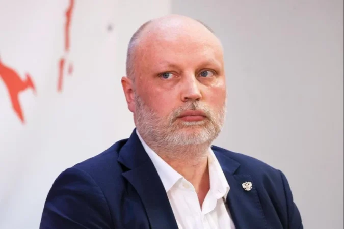 Զելենսկին կեղծավոր խաղ խաղաց․ Վլադիմիր Ռոգով