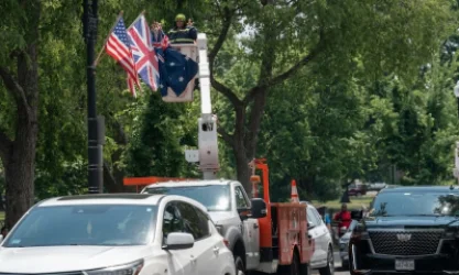 Չարլզ III-ի այցից առաջ Վաշինգտոնում սխալմամբ բարձրացվել են Ավստրալիայի դրոշներ