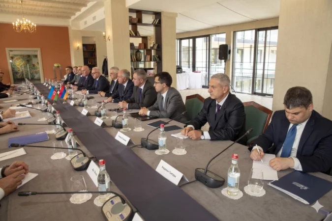 Հայաստանի և Ադրբեջանի պատվիրակությունները ստորագրել են համապատասխան արձանագրություն