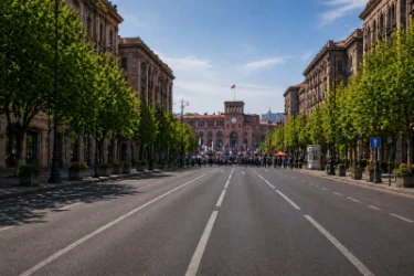 20:00 Լուրերը մեկ տողով. Երևանի կենտրոնը կփակվի, զինվորական կացարանի հրդեհի գործով նոր մանրամասներ