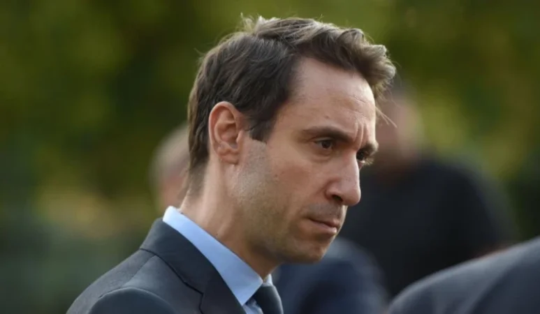 Տեսանք պաշտոնյաների, որոնք թաղի խուժանի վարքագիծ ունեն. Մարության