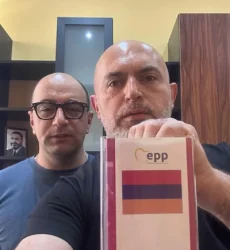 Խոստանում են Բրուսել, տանելու են Անկարա. Արմեն Աշոտյան