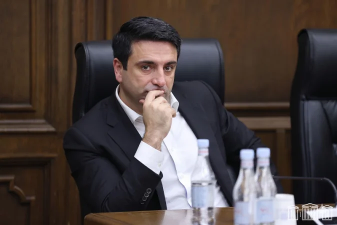 12:00 Լուրերը մեկ տողով. Ալեն Սիմոնյանի պատասխանը Մինսկին, համայնքների խոշորացում ու ՊԵԿ-ի բացահայտումները