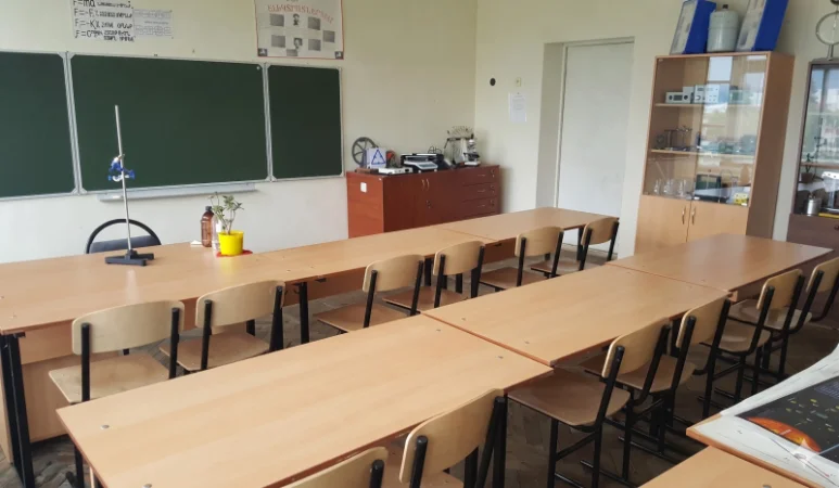 13:00 Լուրերը մեկ տողով. ԿԳՄՍ նախարարի զգուշացումը մանկավարժներին. Հետախուզության պետի հայտարարությունը՝ պատերազմի մասին  