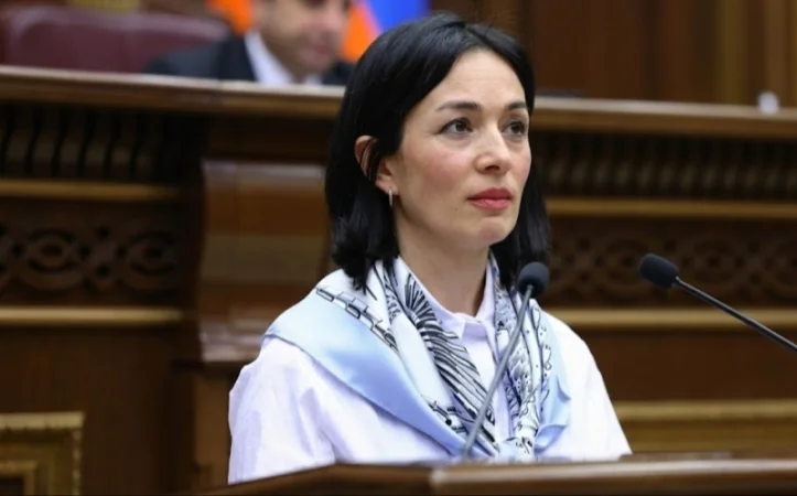 Ժաննա Անդրեասյանի նախազգուշացումն ուսումնական հաստատություններում աշխատողներին