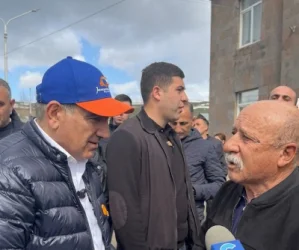 ՏԵՍԱՆՅՈՒԹ. Մենք ձեզ «կռազի մանտիրովկա» ենք տալիս, ոչ թե չաքուջ. քաղաքացին` Նիկոլ Փաշինյանին