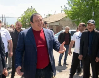Гагик Царукян: "Деревенский житель не будет сидеть дома и делать фокусы, чтобы деньги приходили"