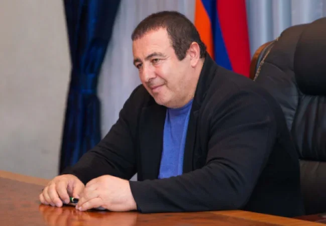Ուղերձ` Ծառուկյանից. պետք է անենք այնպես` այս տարվա վերջին զանգը դառնա ազգային վերածննդի առաջին զանգը