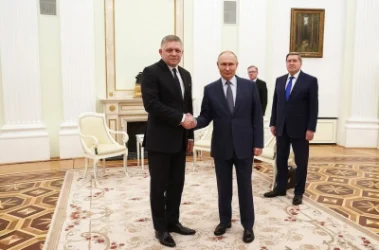 Ինչ են քննարկել Պուտինն ու Ֆիցոն