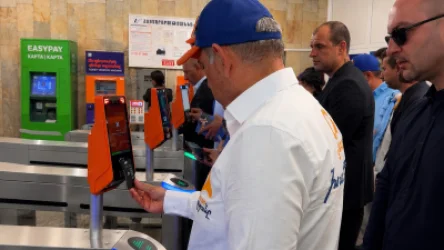 12:00 Լուրերը մեկ տողով. Փաշինյանի քարտը մետրոյում չաշխատեց, ԵՄ-ն աջակցում է Հայաստանի եվրոպական ուղուն